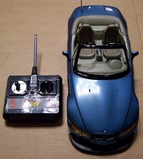 Rarität: Exzellenter BMW Z3 Roadster Maßstab 1:12 James Bond mit Fernbedienung 