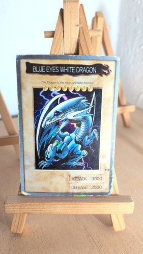 Blue eyes white dragon - white,