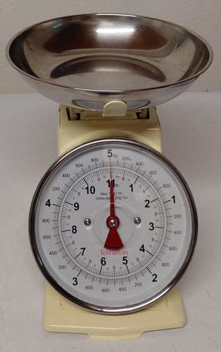Mechanische retro küchenwaage - mechanische, retro-küchenwaage
