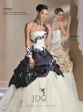 Gerafftes Farbiges Ballkleid