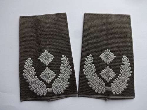 Brd schulterrklappen - brd,