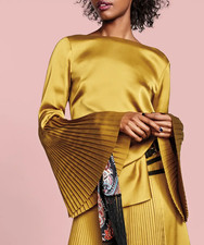 Banana Republic x Olivia