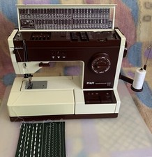 Pfaff 1229 Synchrotronic IDT in einem guten Zustand.