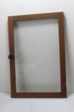 seitliche Tür mit Glas für