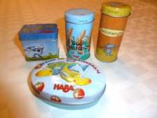 HABA Kaufladen Zubehör 4 x Blechdose  Salzstangen, Bockwürstchen...  aus Holz