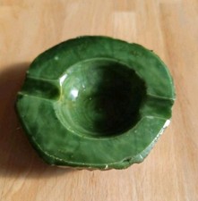 Alabaster Aschenbecher Handgeschnitzt Italienisch grün Vintage