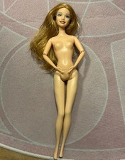 Barbie und die 12 tanzenden Prinzessinnen Delia Ballerina Puppe