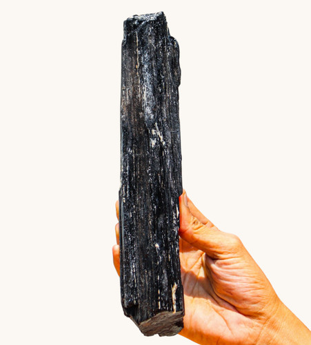 Schwarzer turmalin - schwarzer,