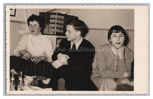 Jugendliche radio altes foto - jugendliche,