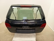 Audi A3 8P orig Heckklappe mit Scheibe  5-trg LZ9Y Phantomschwarz Perl Bj 2006