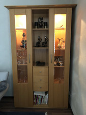 Wohnzimmerschrank aus Massivholz mit Glaseinsätzen – Top-Zustand!  