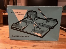 Märklin HO Bahnübergang 7390  LEERKARTON