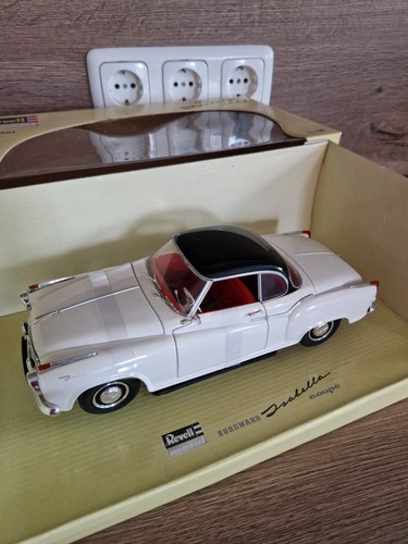 Revell borgward isabella - 1:18,