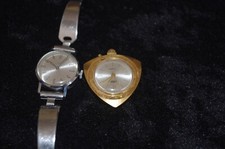 2 Russische Damenuhren