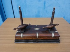 Alte Kartenpresse Nussbaum um