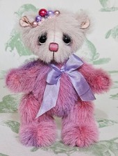 Pavlova by Pipkins Bears -
