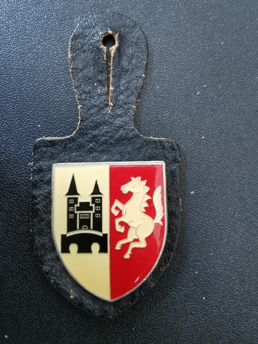 Brustanhänger