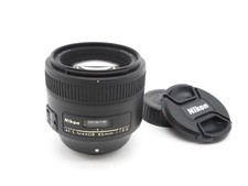 Nikon AF-S Nikkor 85mm 1:1.8 G
