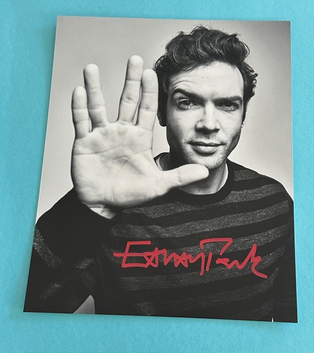 Ethan peck star trek - ,