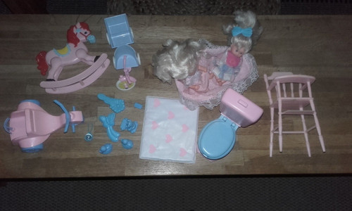 Alte barbiekinder petra puppen - barbiekinder,