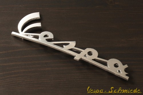 Vespa emblem schriftzug - emblem,