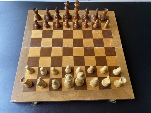 Schachspiel figuren mit - schachspiel,