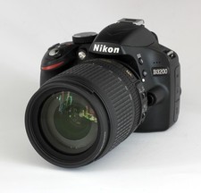 Nikon D3200 Kit 18-105mm - Zustand: sehr gut