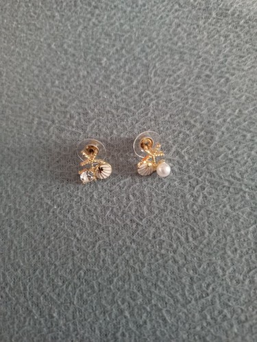 Neue goldfarbene ohrringe mit - goldfarbene,