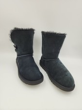 UGG Australia Bailey Button