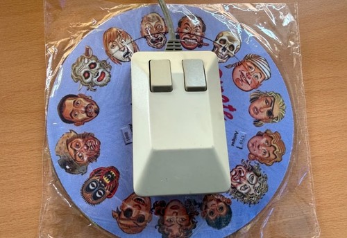 Monkey island mousepad dial - island, a