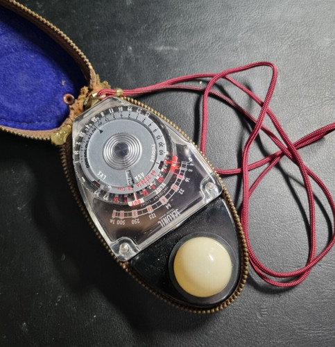 Sekonic studio deluxe - sekonic,