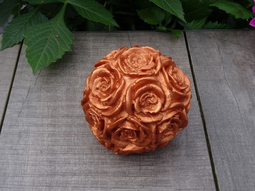 Steinfigur rosenkugel - steinfigur,