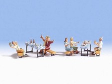 NOCH 15832 Biergarten Figuren