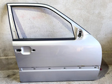 Mercedes C-Klasse W202 S202 Tür Vorne Rechts Beifahrertür Silber 744