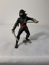 SCHLEICH  2010 NEW HEROES