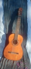 Antike Flamenco Gitarre