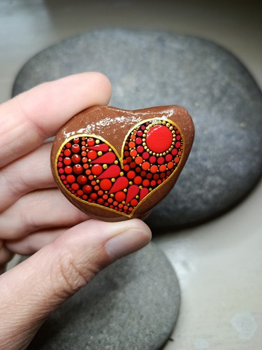 Bemalter stein herz mandala - bemalter, herz,