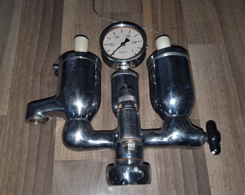 Antiker pulsator melkmaschine - pulsator,
