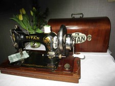 Nähmaschine TITAN
