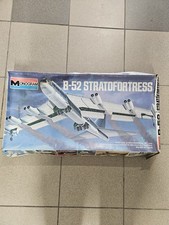Monogram B-52 Stratofortress