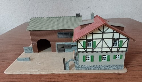 Bauernhof vau gebaut - vau-pe,