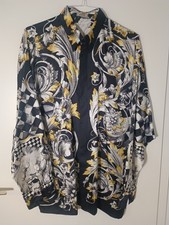 Luxuriöses Gianni Versace