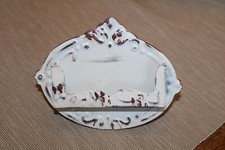 Kartenhalter / Visitenkartenhalter aus Metallblech, antikweiß lackiert