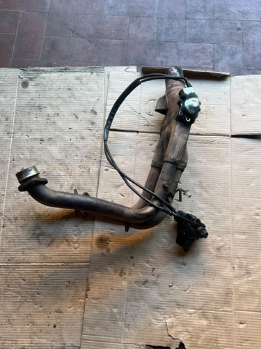 Auspuffkrümmer mit ventil - auspuffkrÜmmer,