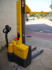 HOCHHUBWAGEN,AMEISE,STAPLER,DEICHSELSTAPLER ,  Jungheinrich  EMC  SWIFT,Batt. ne