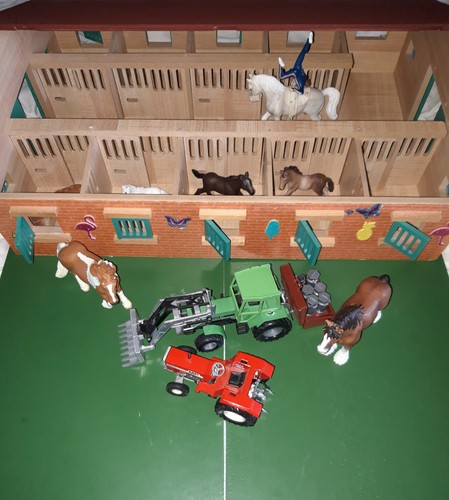 Holz reitstall handarbeit - holz,
