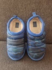 UGG Hausschuhe Gr. 35 ab Gr. 34 Blau