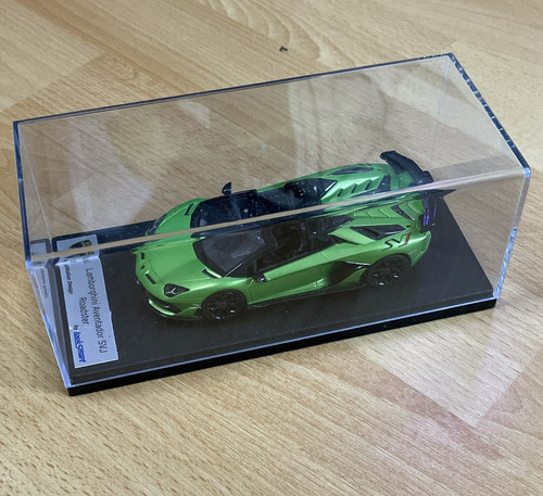 Look smart lamborghini - look,