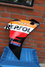 Honda CBR 125 R  JC50  Verkleidung Seitenteil rechts repsol "YR271"  2012-2013