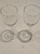 2 Ikea Svalka Weißweingläser